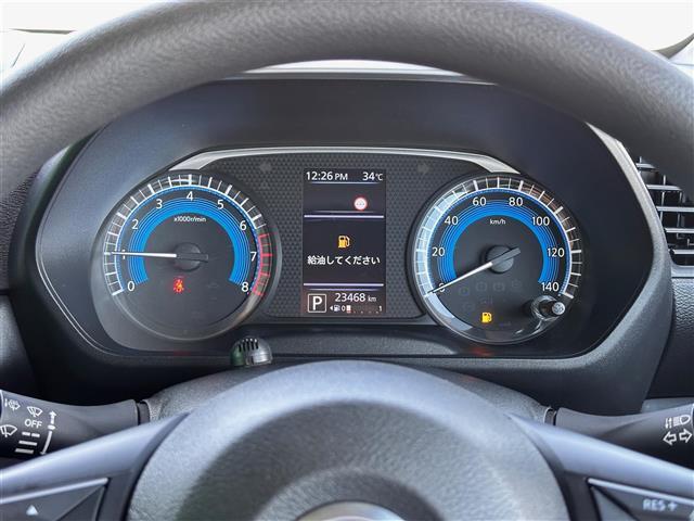 【スピードメーター】メーターがシンプルで見やすく運転しやすいですね！