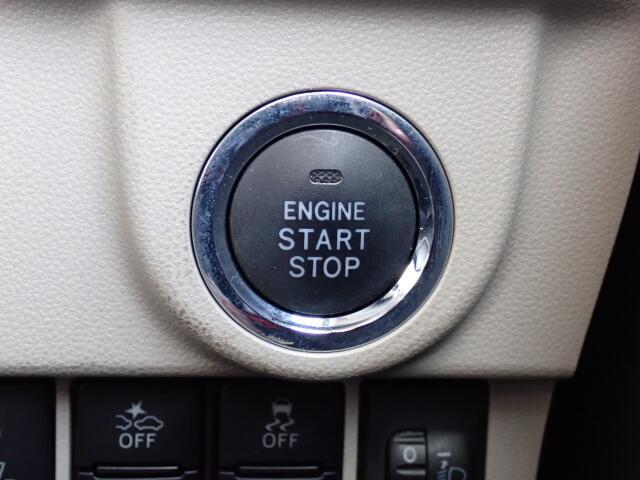 プッシュスタートでエンジン始動♪