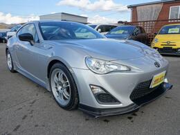 お客様のカーライフをサポートする営業STAFFが皆様のクルマ選びをお手伝いをさせていただきます☆