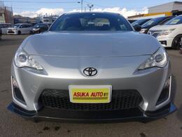 『クルマが大好きな人に愛されるカーショップ』を目指して、いつの時代にも、買ってよかった、乗ってよかったと感じてもらえる自動車販売を心がけています。