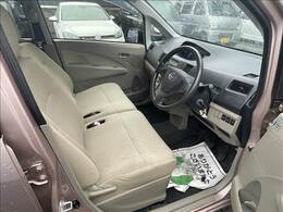 閲覧いただき有難うございます♪弊社は自社認証工場完備！【12ヶ月10,000km無料保証】石川県金沢市にてお車を販売しております♪