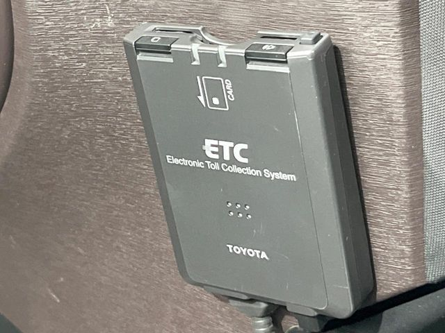 【ETC】高速道路の料金所をストレスなく通過！話題のスポットやサービスエリアに多い「スマートIC」利用時は必須のアイテムです。当店でセットアップを実施、ご納車当日からすぐにご利用いただけます！