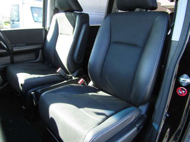 お支払い方法はオートローンまたはクレジットカード払い対応●買取り、下取り強化キャンペーン中●当社買取りスタッフにより高額査定致します●お気軽にお申し付け下さい●出張買取りもお気軽にご相談下さい●