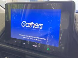 【ディスプレイオーディオ】お持ちのスマホやMP3プレイヤーとの無線接続で音楽再生が可能！コードで繋ぐわずらわしさも無く、手軽にお気に入りの音楽を楽しめます。