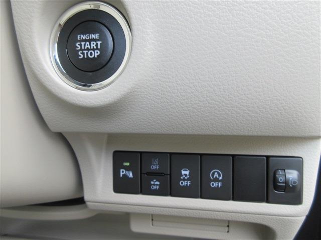 【カーライフアドバイザーとは】私たちは「納車から本当のお付き合いの始まる」と考えています。クルマの様々な事柄に応えられる「カーライフアドバイザー」として末永くサポートいたします。