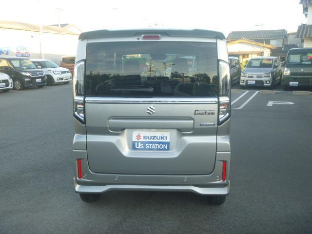 .当社はスズキ正規ディーラーとしてスズキ車をメインに県内3店舗で常時100台以上展示、販売しています。