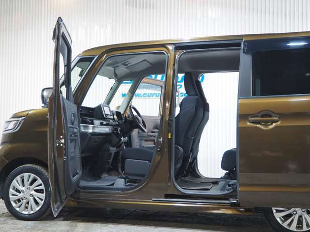※☆納車前には、外装の鉄粉除去から鉄粉が付かないポリマーコーティングを施工してからのご納車になります♪内装の方もスチーム洗浄施工、ルームクリーニングを行ってからのご納車になります♪