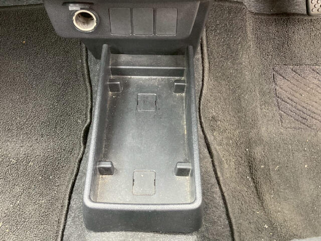 ナビ、ドラレコ、ETCなどの付属品の追加も可能です！是非お気軽にご相談ください！