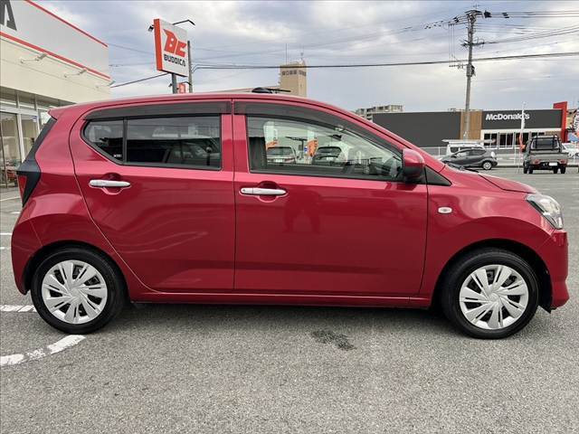 各種オートローンの取り扱いも行っております。（セディナ・ジャックス・オリコetc)審査は簡単、免許書さえあれば所得証明など不要で即審査させて頂きます★