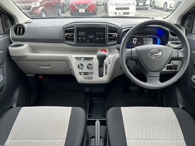 全国のオークション会場で毎日仕入に参加、本当に安く売値設定できる車しか仕入れておりません♪他社様在庫とご比較の上、是非ご検討くださいませ★