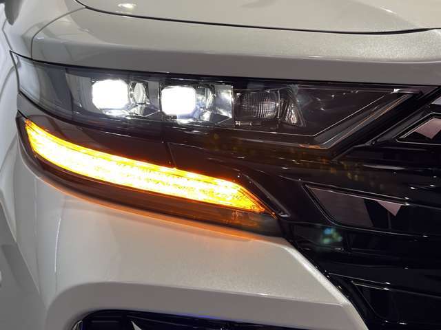 LEDヘッドライト☆彡デイライト機能付きでカッコよく仕上がっております！ 株式会社三和サービスDuxy可児店TEL0574-61-3333 〒509-0203 岐阜県可児市下恵土字広瀬5864-1全国各地からお問合せお待ちしておりますね