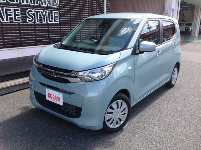 こちらのお車が気になりましたら、お気軽にお問い合わせください！ケイカフェ スタッフ一同ご来店をお待ちしております。