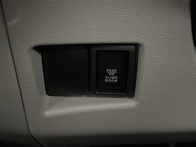 当店のお車をご覧いただきましてありがとうございます。お車についてのご質問やお見積りのご依頼、ご購入にあたってのご相談などは無料電話(0078-6002-312860)にお気軽にお問い合わせ下さい！