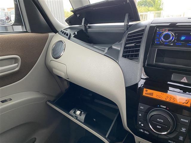 当店のお車をご覧いただきましてありがとうございます。お車についてのご質問やお見積りのご依頼、ご購入にあたってのご相談などは無料電話(0078-6002-312860)にお気軽にお問い合わせ下さい！