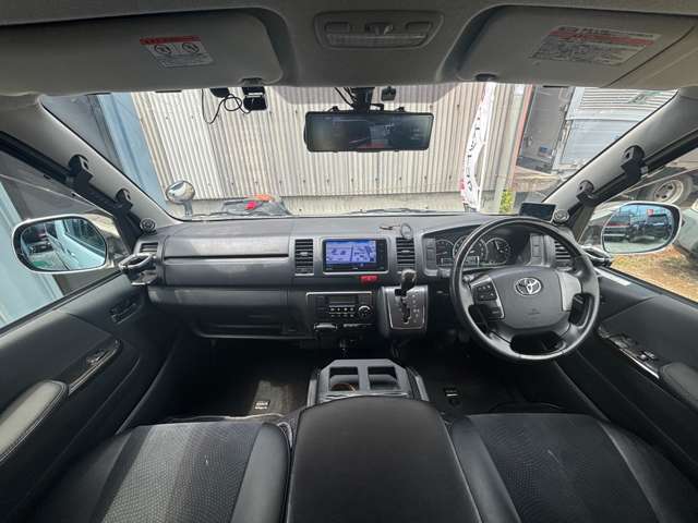 アイポイントが高いので視認性が高く、運転しやすいお車です！