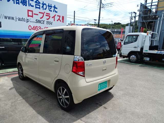 プライバシーガラス！とにかくおススメの1台！