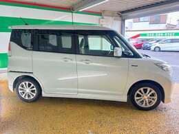 禁煙車です！また、ミラーウインカー・ドアバイザー・プライバシーガラス付きです！