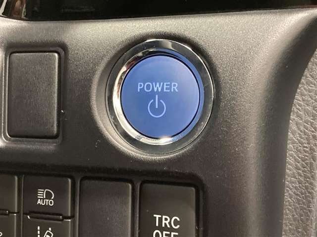 キーを持たなくてもスイッチを押すだけ簡単にエンジン始動できます(*'▽')
