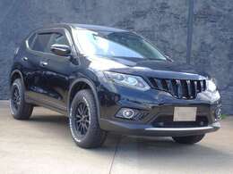 ご覧いただきありがとうございます。ホイールからグリル、テールライトなど部品の全てをこだわり抜いて製作した上質な一台となっております。もちろん、全て新品パーツにて製作しました。