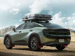 ■特別仕様車 CROSSOVER RS “LANDSCAPE”（2024年12月申込終了完売）：オーナーの期待に応える潜在能力。家族や仲間たちとの楽しみをたくさん積み込んで。僕とあなたの心が惹かれる方へと、今こそ力強く踏み出す！