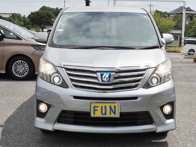 安心のワンオーナー車・内外装とてもきれいなアルファードHV　SRサイドリフトアップシートが入庫しました。ご来店・お問い合わせお待ちしております。