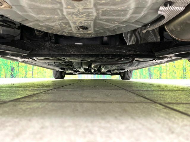 下回りがきれいなうちに、防錆加工の施工がオススメ。降雪地域はもちろん、沿岸部にお住いの方や、趣味でマリン・ウィンタースポーツをされる方にご好評いただいております。