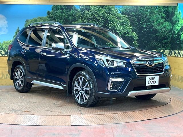 大好評のボディコーティング「弾スプラッシュコート」もご納車までに施工可能。通常のガラスコートと異なる、耐久年数6年の無機質ガラスコーティングが、ボディをキレイな状態に保ってくれます。