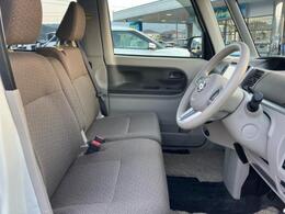 「この車の写真をもっと見たい」「状態が気になる」「この装備はついている？」どんな小さな疑問でもお気軽にお問い合わせください！