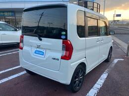 全国に店舗を展開しているのでどこでもお取り寄せが可能です！この車が気になるけど遠方だから・・・と諦める必要はありません！※別途陸送費が必要です。