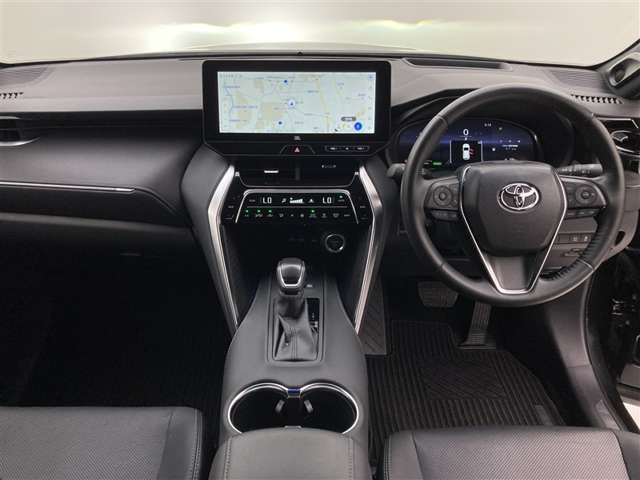 YouTubeにお車の紹介動画を掲載しております。画像ではわかりにくい細かなところまで紹介♪ご視聴用URLはお問合せください。