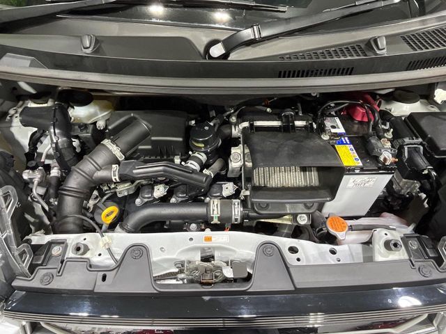 親切・丁寧な専門メカニックスタッフが応対！・車検・点検整備・事故等の修理などアフターサービスも安心。お車のカスタマイズもネクステージのサービススタッフまでご相談ください！