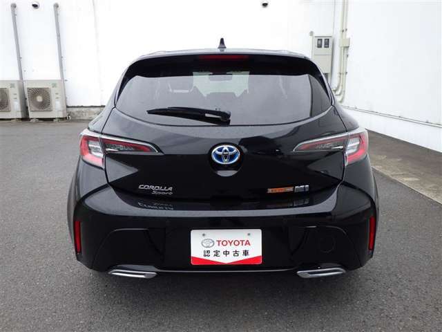 トヨタ認定中古車保証付！（1年間、距離無制限　HV車はHV保証付）　別途延長保証もご用意しております♪　ぜひ現車を確認にご来店ください