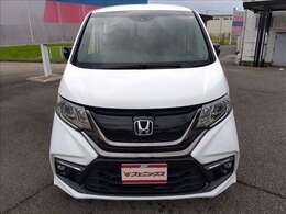 車輌販売・保険・整備・保証・板金塗装・車検・ロードサービスと車のことならフェニックスにお任せ下さい！いつでもあなたをサポート致します！