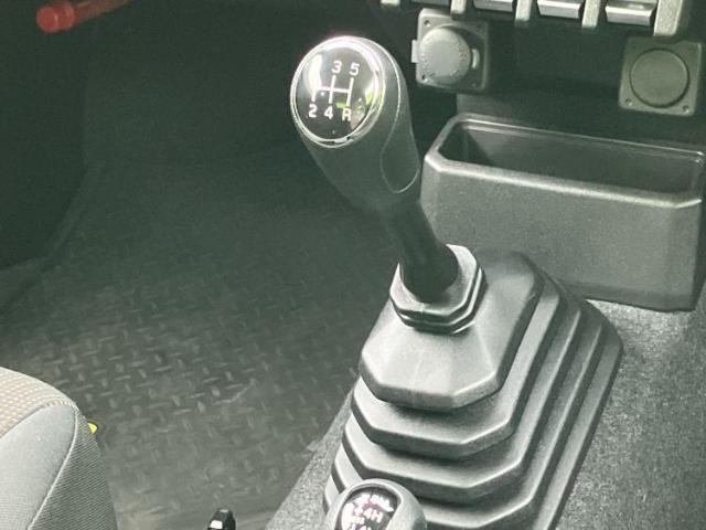 お車に合わせて無料保証以外にも、保証範囲、期間、距離を拡充させた有料保証もご用意しております！中古車の購入が初めてで不安・・・というお客様もご安心ください！