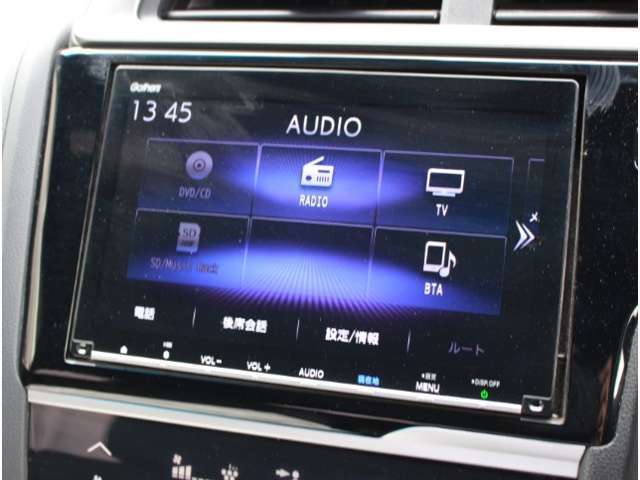 オーディオ装備はフルセグTV、CD、DVD、USB　Bluetooth、HDMI、ミュージックラック等充実しております！
