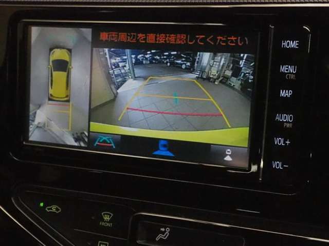 バックガイドモニターで、後方を確認しながら安心して駐車することができます。運転初心者も熟練者も必須の機能ですよ！
