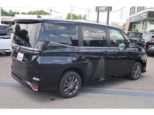 長さ469cm　幅173cm　高さ192cm
