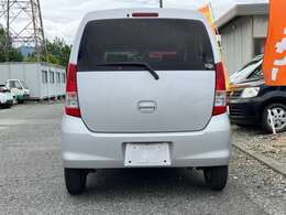 当社はR18篠ノ井バイパス沿いの展示場です！南長野運動公園交差点エネオスのガソリンスタンド隣です。入口ブルーの看板が目印♪長野IC・更埴ICより約5分です！