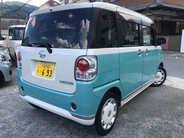 お客様が今お乗りのお車を下取りまたは買取させて頂くことも可能です。すぐに金額を算出しお伝え致しますのでお気軽にお問い合わせ下さい。