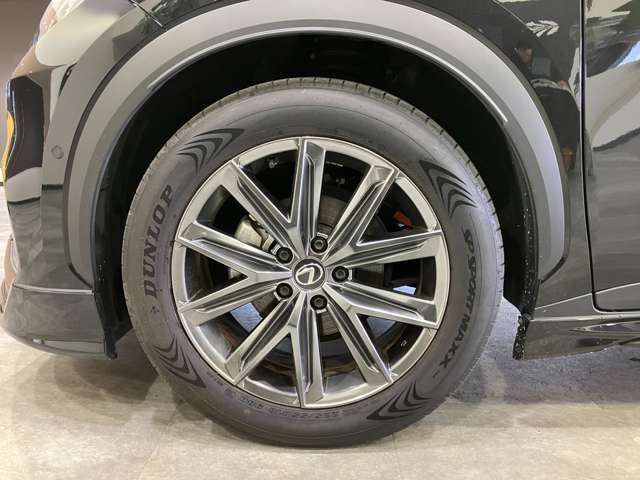 ★お手頃軽自動車から最新のミニバン、話題のSUVなどなど常時100台ほどの在庫車を展示しています（＾＾♪　　お客様にピッタリの一台を一緒に見つけませんか？