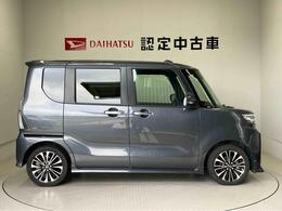 車両右側面からの写真になります。車をご覧になりたい時はお気軽に最寄りの店舗へご相談下さい。