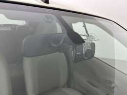 【　ドライブレコーダー　】運転中の記録を残します。事故などを起こした起こされた時の証拠を残します。