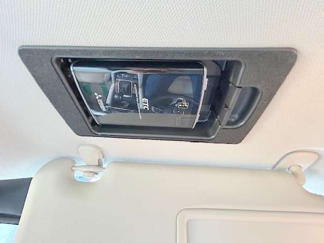 ビルトインETC付き！高速道路での移動に便利ですね！どうせ買うなら付いていた方が良い、需要の高い装備です！