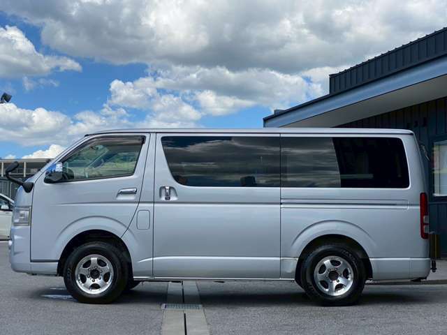 スリークロス滋賀店は自社の大型整備工場と提携しております！御購入後の修理・車検等のアフタフォローも充実です！
