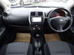 室内はハンドル周りからシート、床に至るまで、エンジンルームやボディももちろん隅々まで専門スタッフが一生懸命クリーニングし磨き上げています！綺麗なクルマで快適なドライブを！