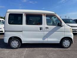 各種新車・中古車販売。車検・整備・鈑金塗装・修復車引き上げ作業・保険加入・事故修理。ご希望の、おくるま探します。お気軽に、声をかけてください。「059-234-9599」カーセンサーを見たとお伝えください。