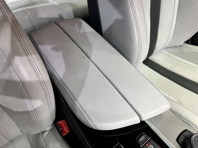 ご希望の車が売れてしまった場合や、装備や色など条件が合わない場合は、LIBERALAのバックオーダーシステムを是非ご利用ください。