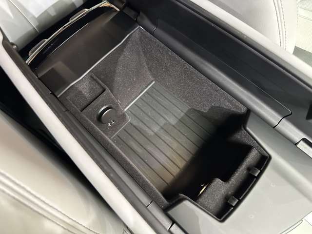 LIBERALAの有償保証は納車日からスタート。メーカー保証が満了したおクルマも安心。※長期保証を付帯できる車両には条件があります。保証の付帯、期間、範囲、内容、適用には一定の条件がございます。