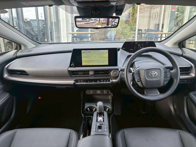 ♪全国どこへでもご納車可能です♪　陸送費用につきましては、お気軽にスタッフまでお問い合わせ下さい。　ご連絡をお待ちしております。　　お問い合わせ電話番号は、0567-31-6760までお願い致します。