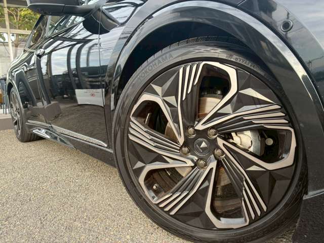 ご来店頂く全てのお客様をスタッフ一同笑顔で、お出迎えさせて頂きます。　些細なことでも構いませんので、ご連絡をお待ちしております。　　お問い合わせ電話番号は、0567-31ー6760までお願い致します。